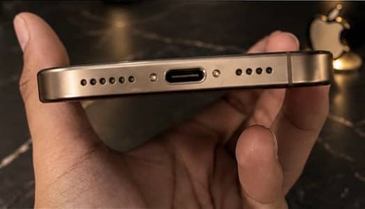 Apple iPhone 16 Pro Max