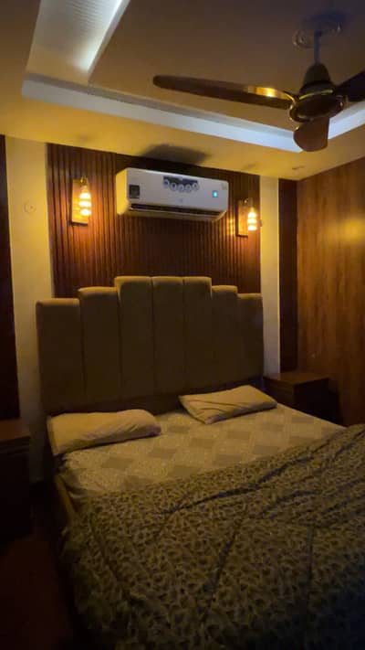 Daily basis luxury short stay apartment available in bahria town