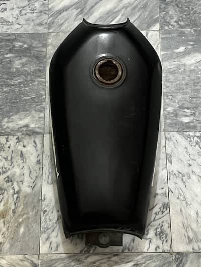 Honda CG 125 Fuel tank with 5 Taapy