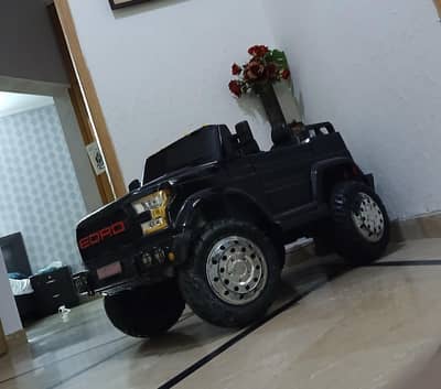 Kids Electric Ride-On Jeep (Ford Raptor Style) – Great Condition!