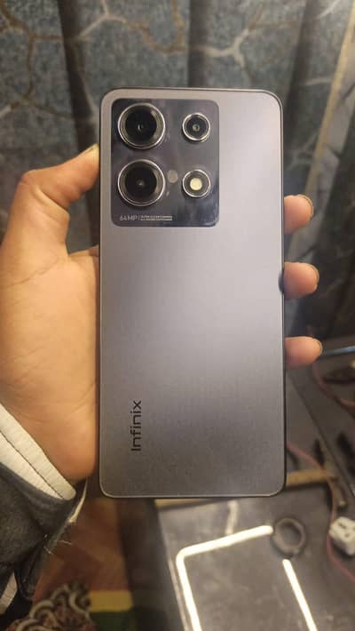 Infinix Note 30