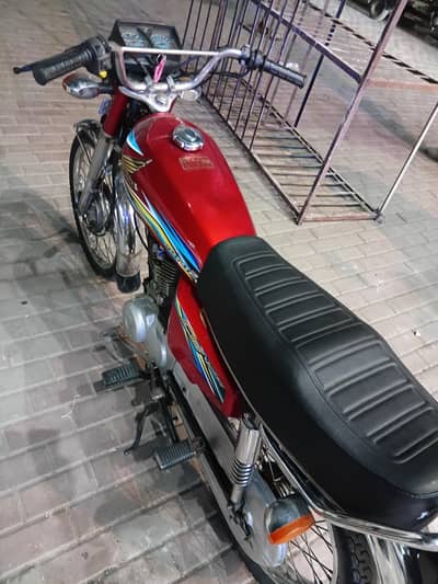 Urgent Sale All Oka Honda 125
