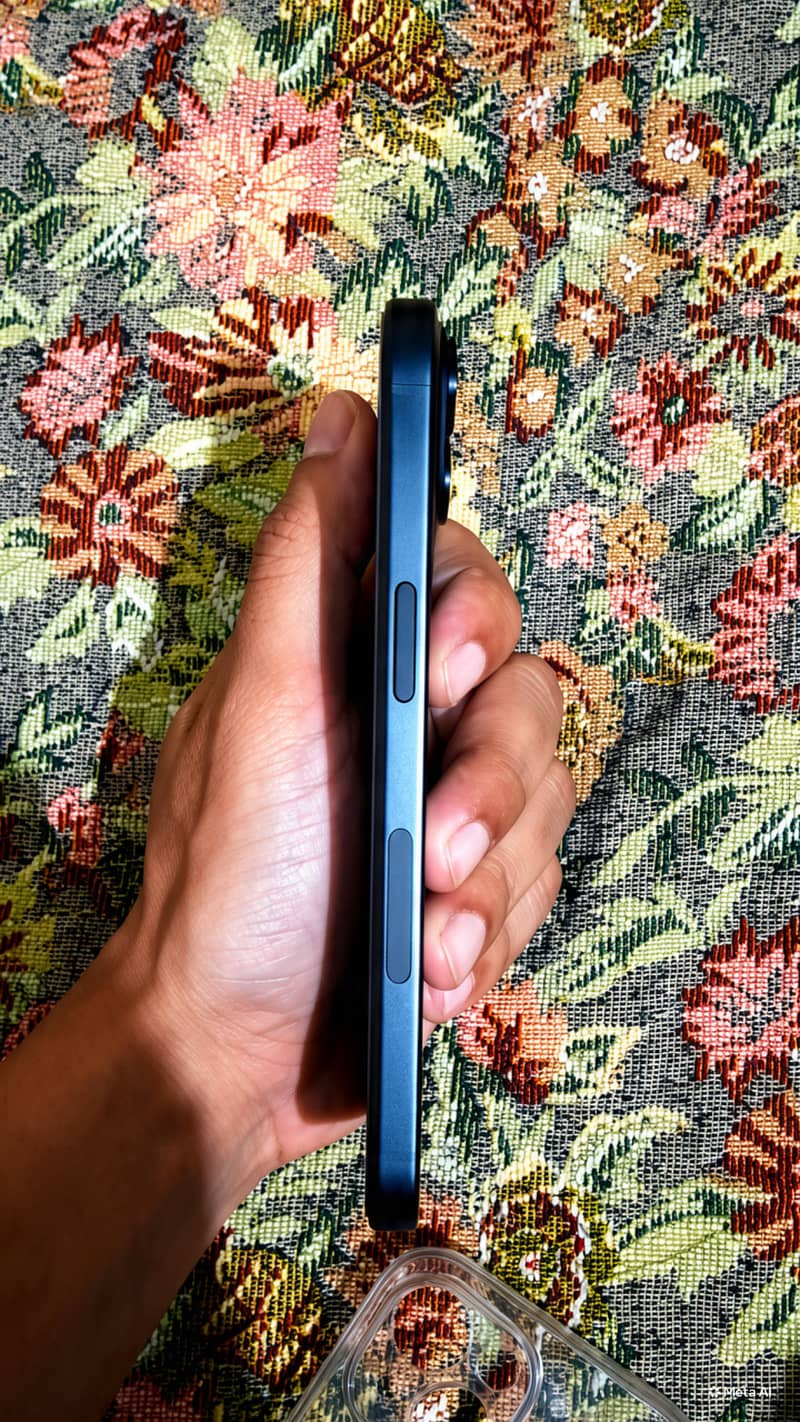 Apple iPhone 15 0