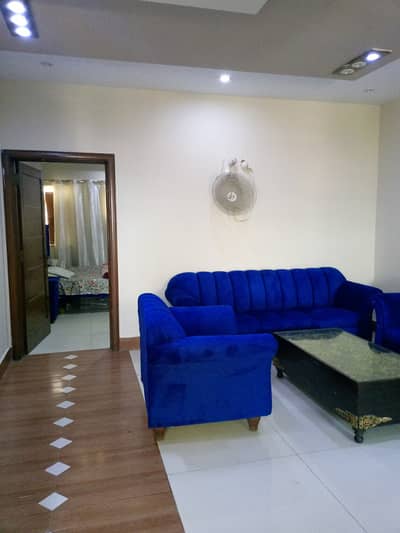 One bedroom daily basis laxusry short stay apartment available for rent in bahria town