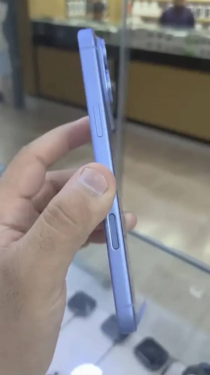 Apple iPhone 18 Pro Max 2