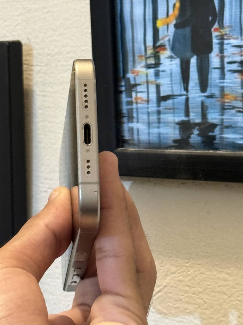 Apple iPhone 15 Pro 10