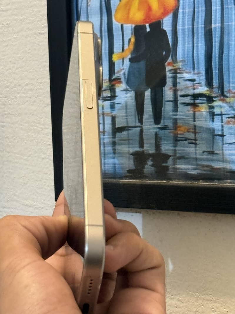 Apple iPhone 15 Pro 11