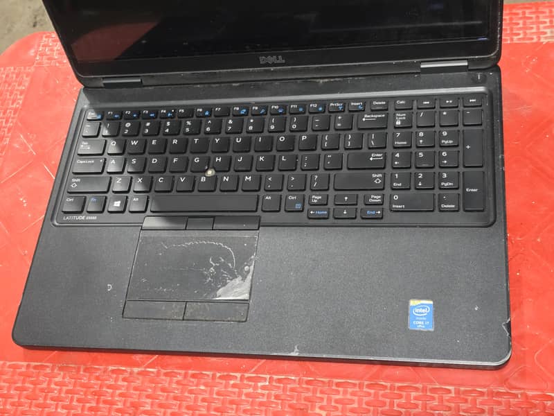 Dell latitude E5550 1