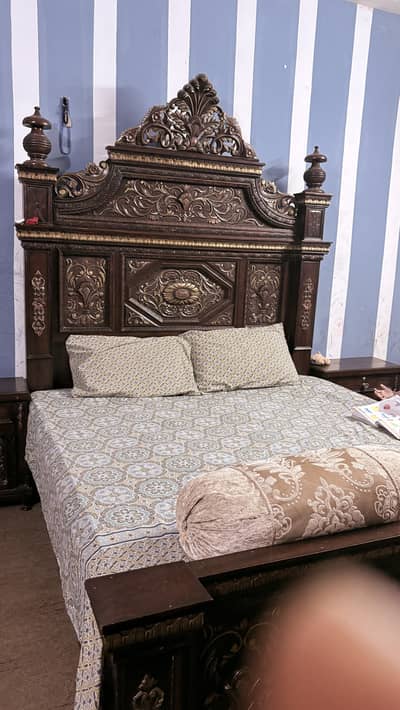 King size bed set