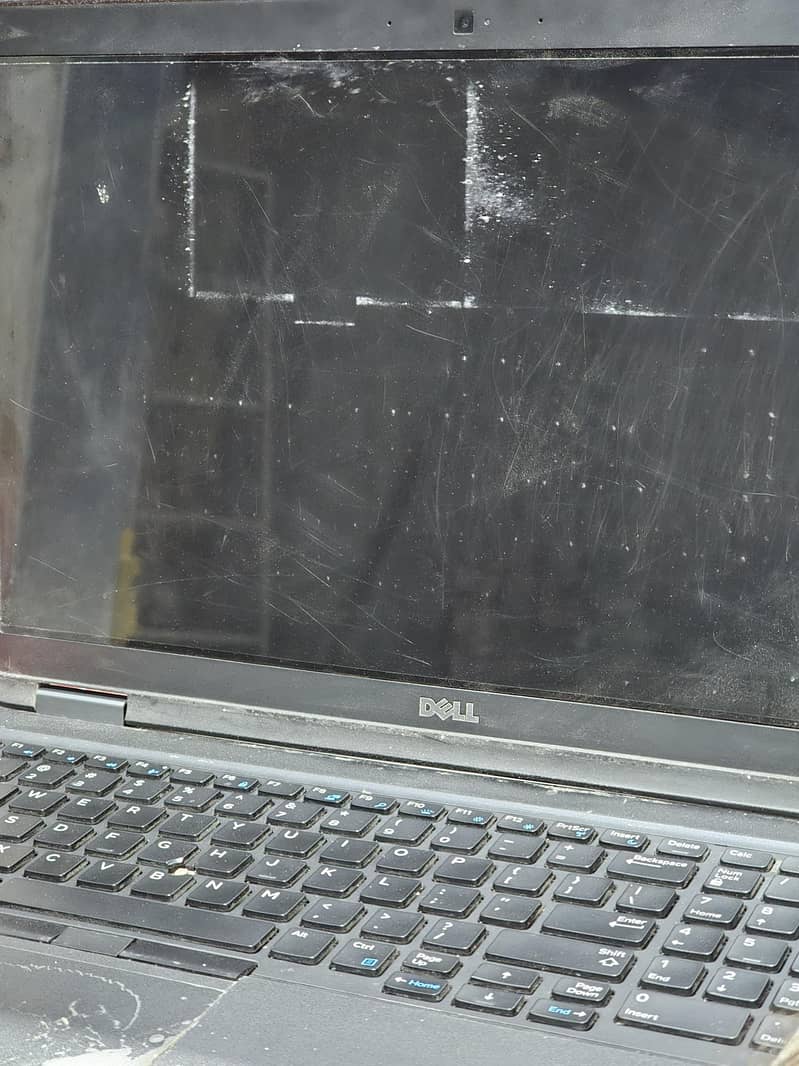 Dell latitude E5550 3