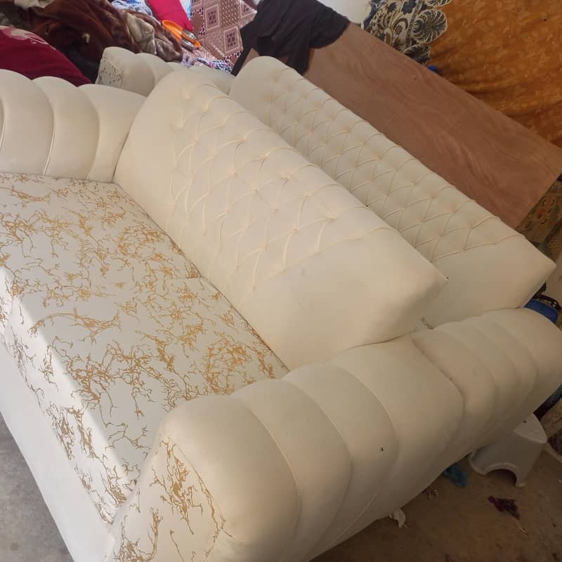 6 seaters sofa set 1
