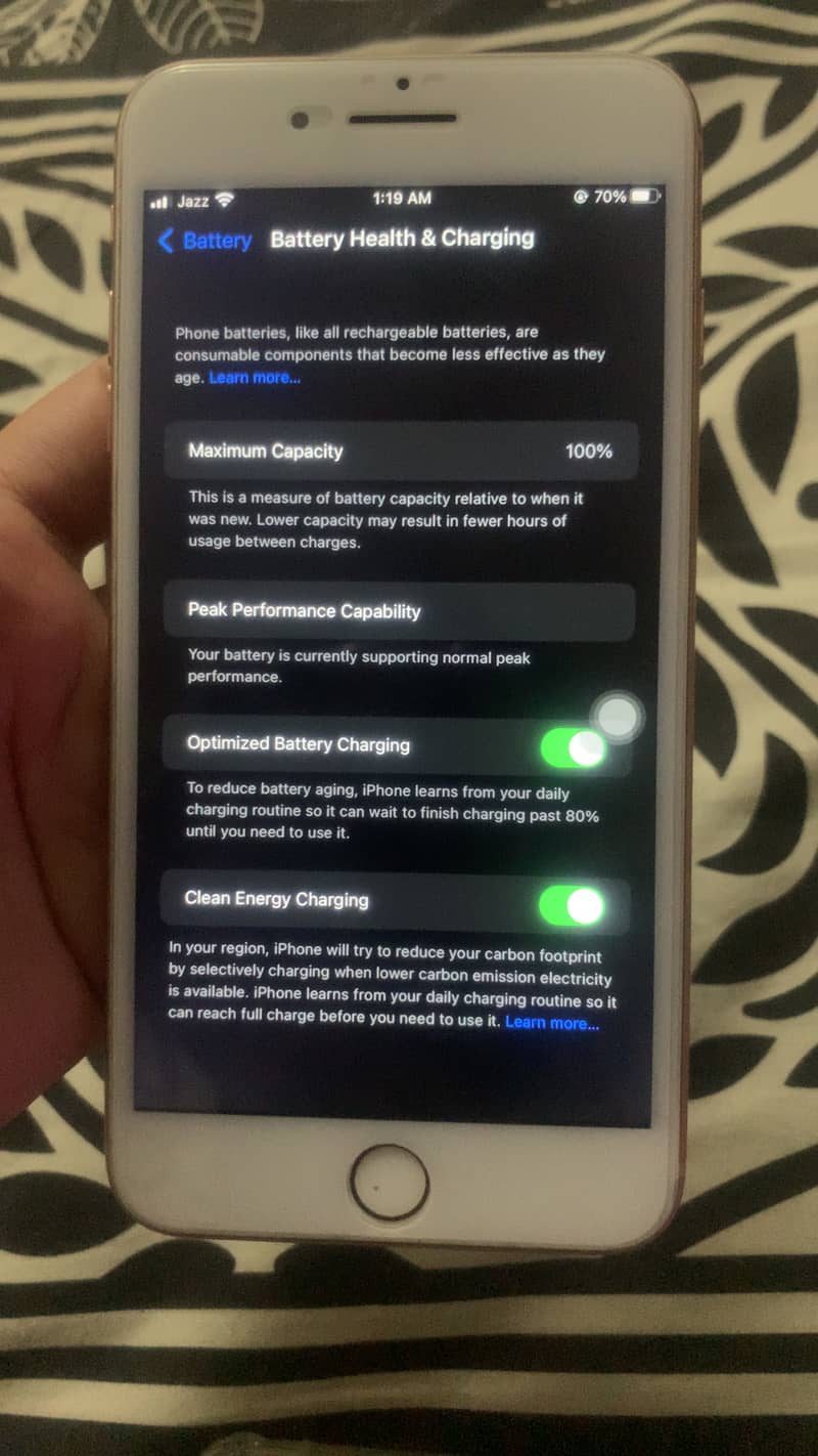 iPhone 8 Plus 0