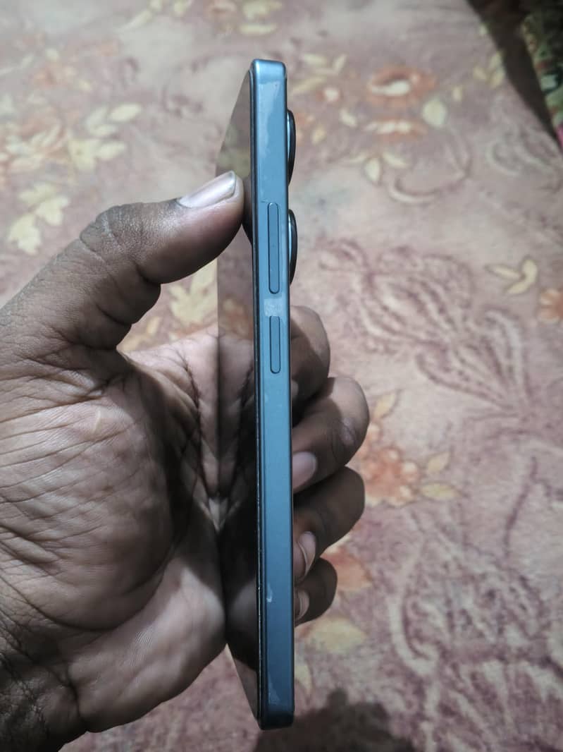 Xiaomi Redmi Note 13 Pro 4