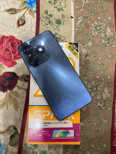Tecno Spark 20C 4+4/128Gb with Box