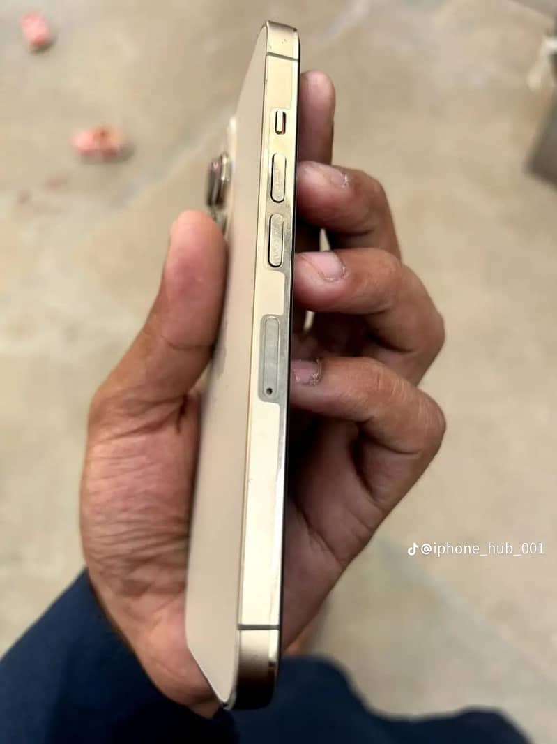 Apple iPhone 13 Pro 7