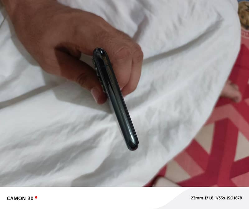 Apple iPhone 11 Pro Max 5