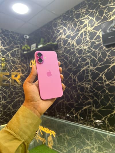 Apple iPhone 16