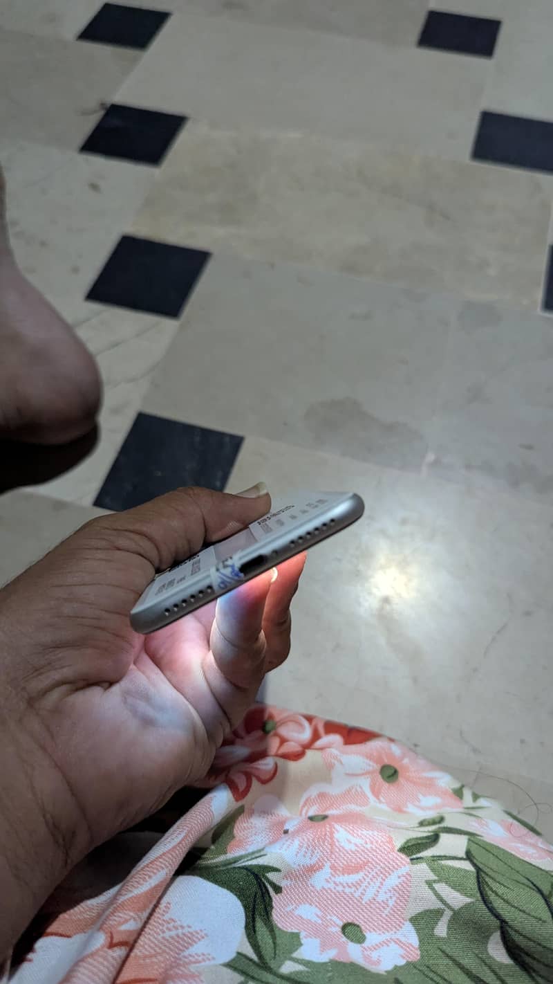 Apple iPhone SE 2