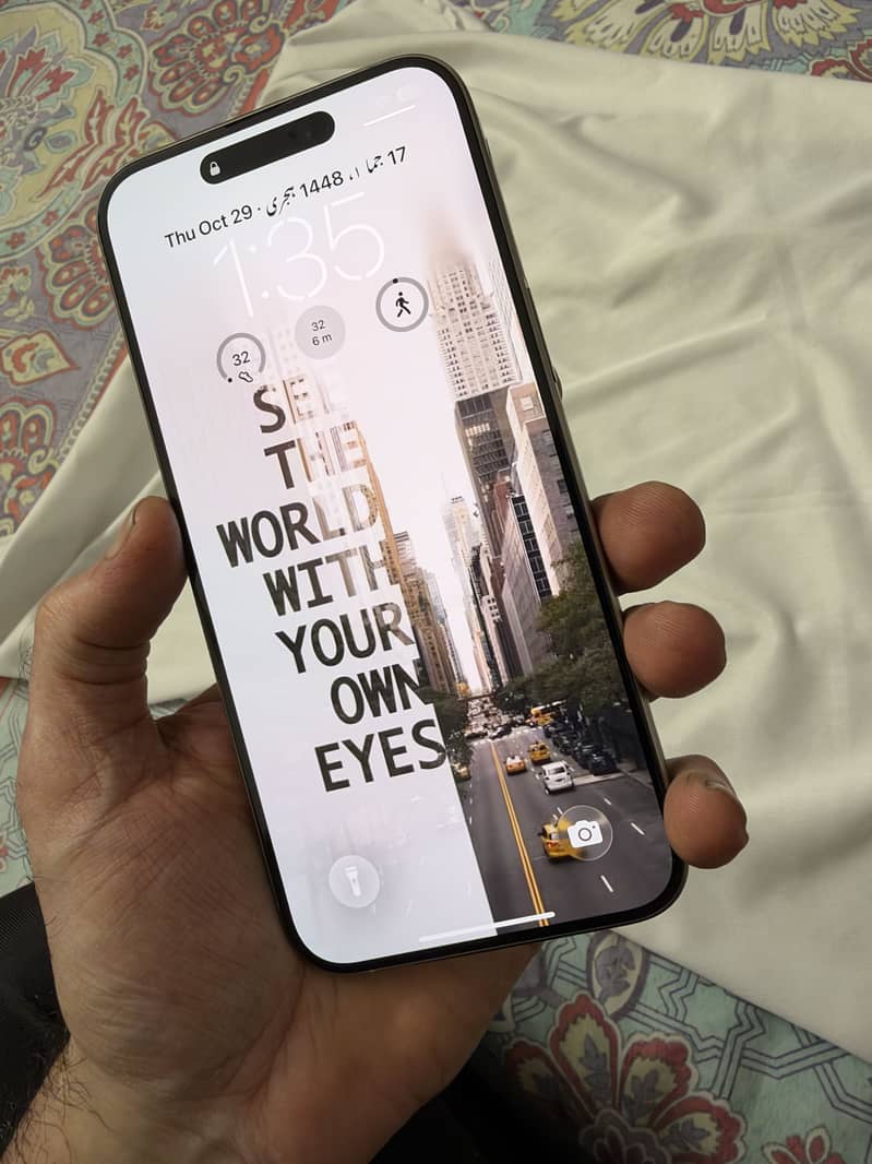 Apple iPhone 15 Pro Max 0