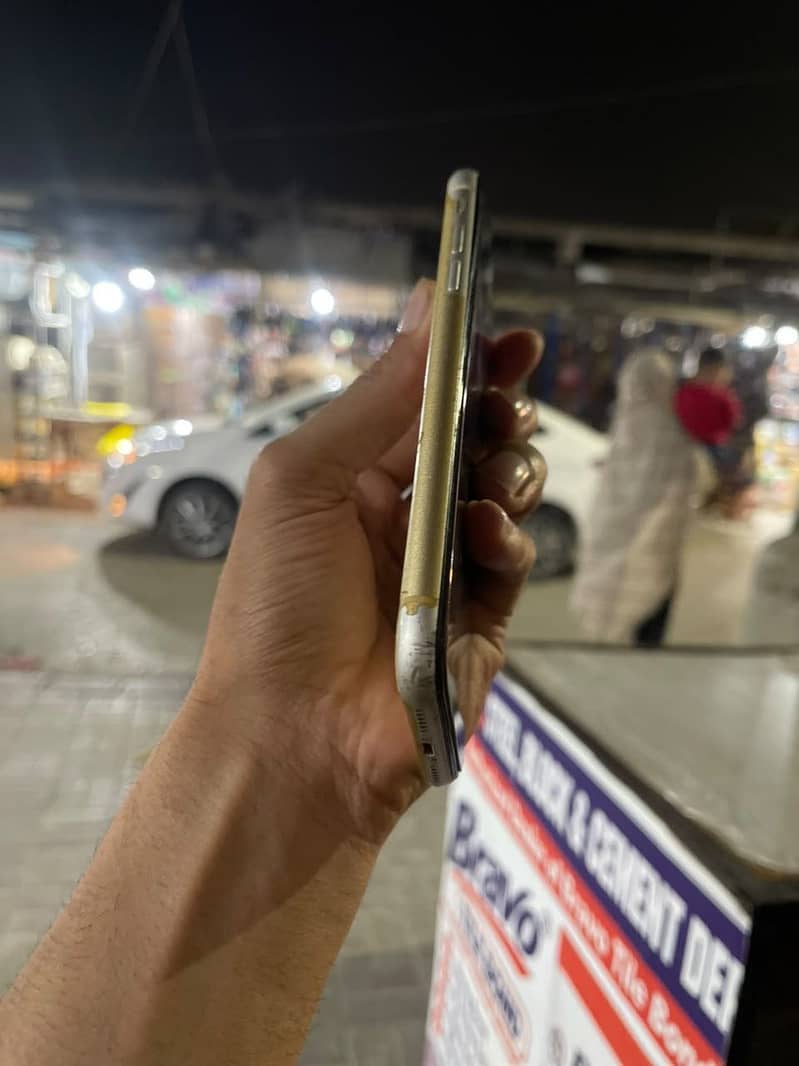 iPhone 11 2