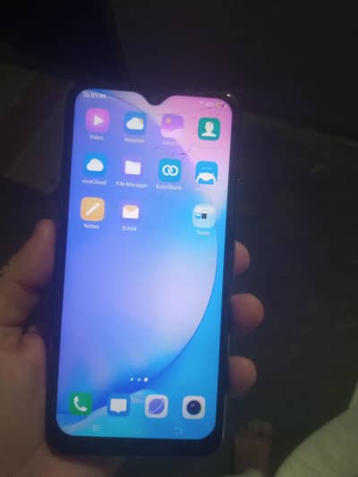 Vivo Y17