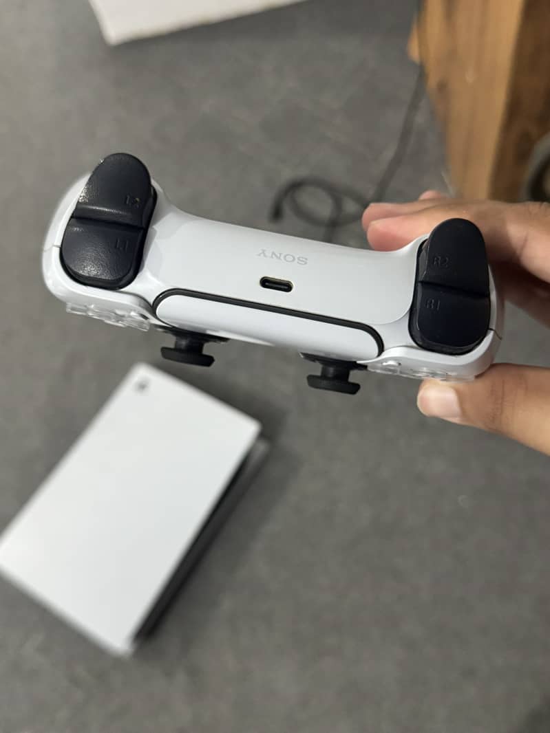 PS5 DualSense Controller - Original 2