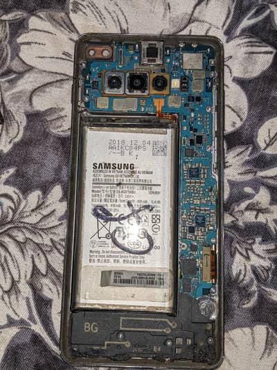 Samsung Mobile S10 Plus