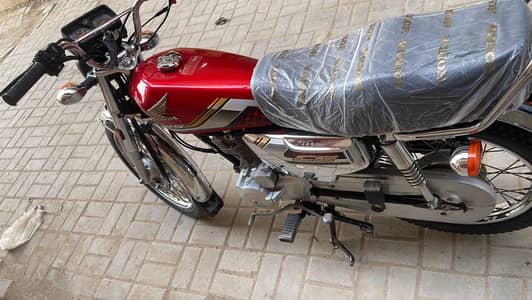 Honda 125 self start