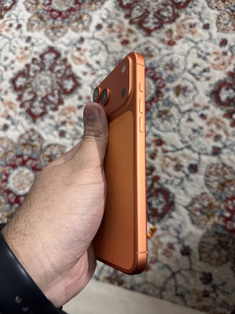 iPhone 17 Pro Max 2