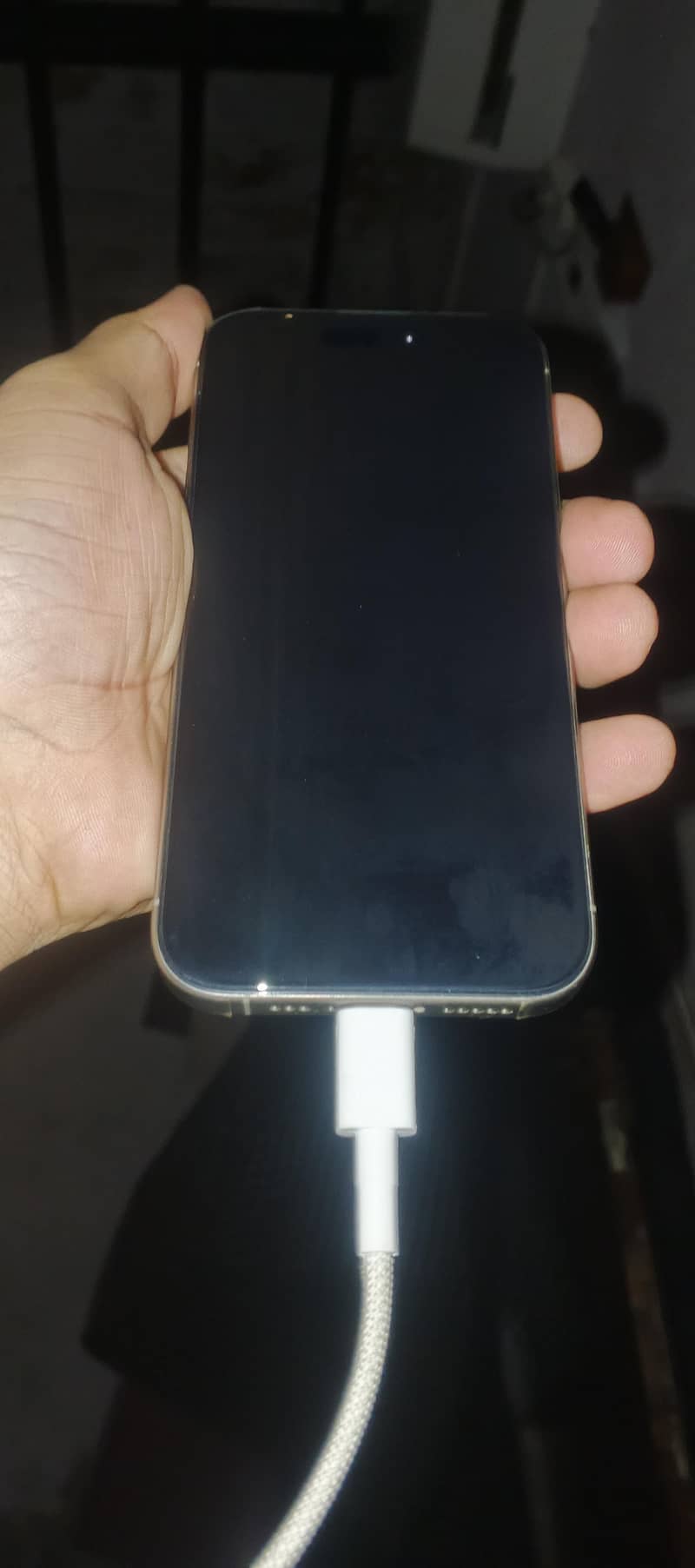 Apple iPhone 15 Pro 1