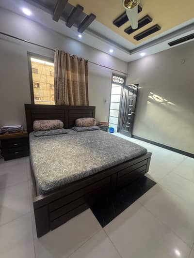 Bed Set (heavy duty in new condition)