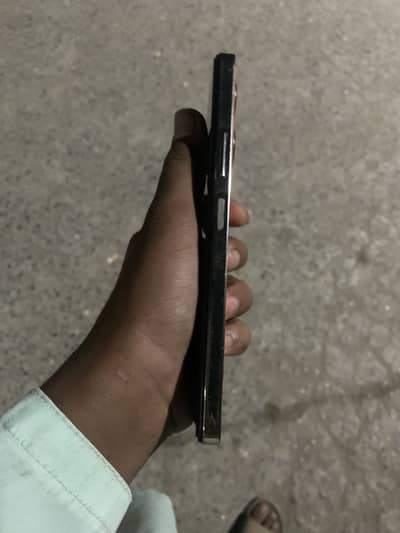 Infinix Note 30