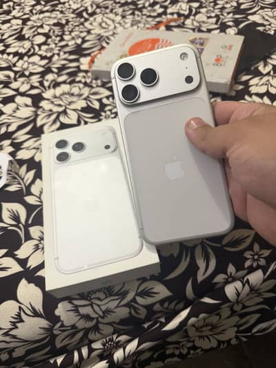 Apple iPhone 17 Pro Max