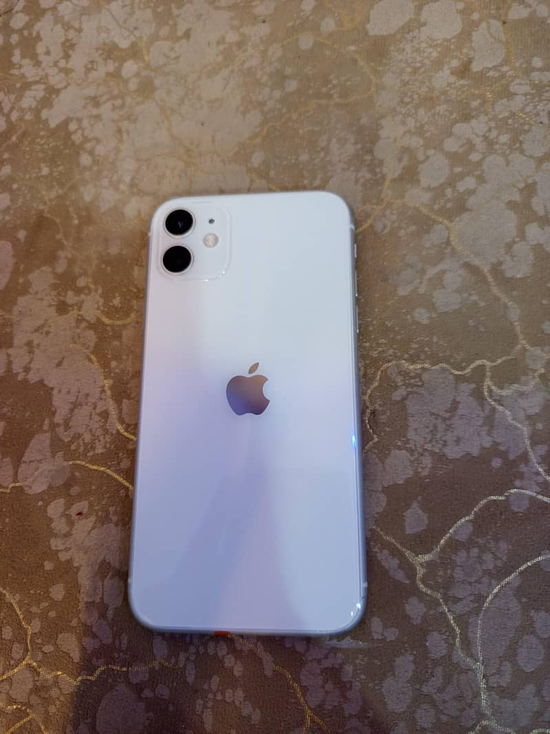 Apple iPhone 11 0