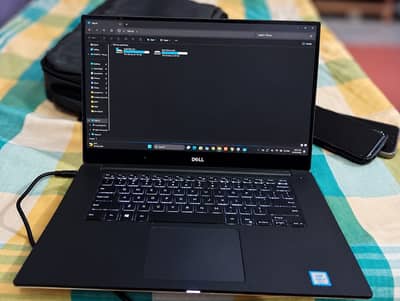 Dell precision 5520 with i7 7th HQ processor 4gb NVIDIA Graphics Card