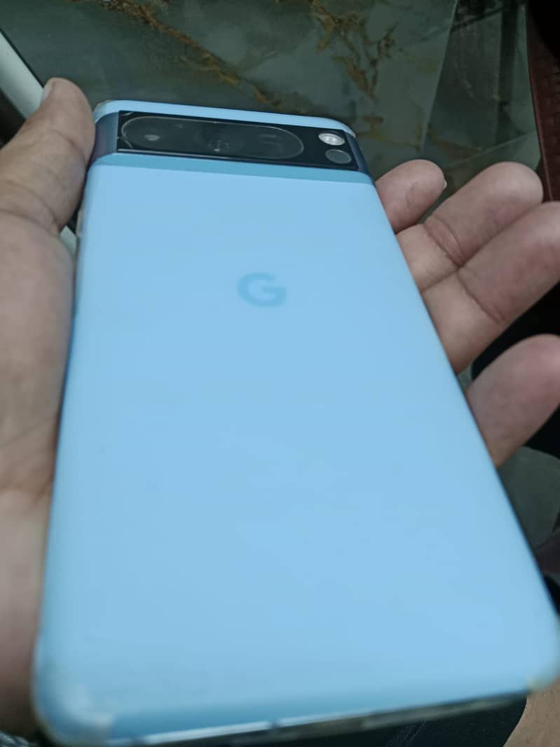 Google Pixel 8 Pro 0