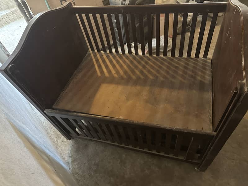 Baby cot 0