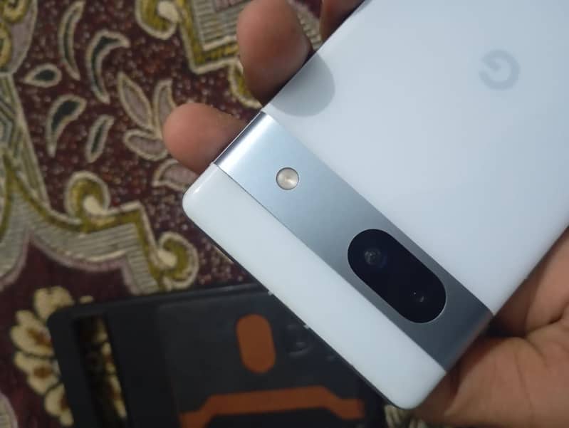 Google Pixel 7a 1