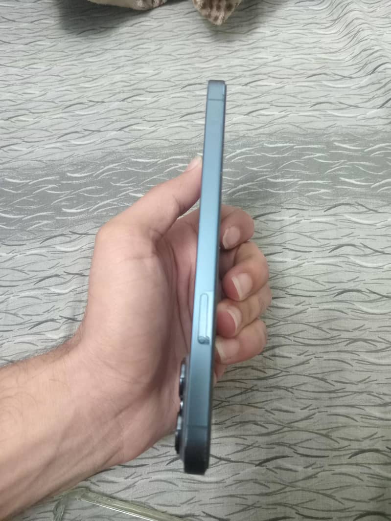 Apple iPhone 13 Pro Max 3