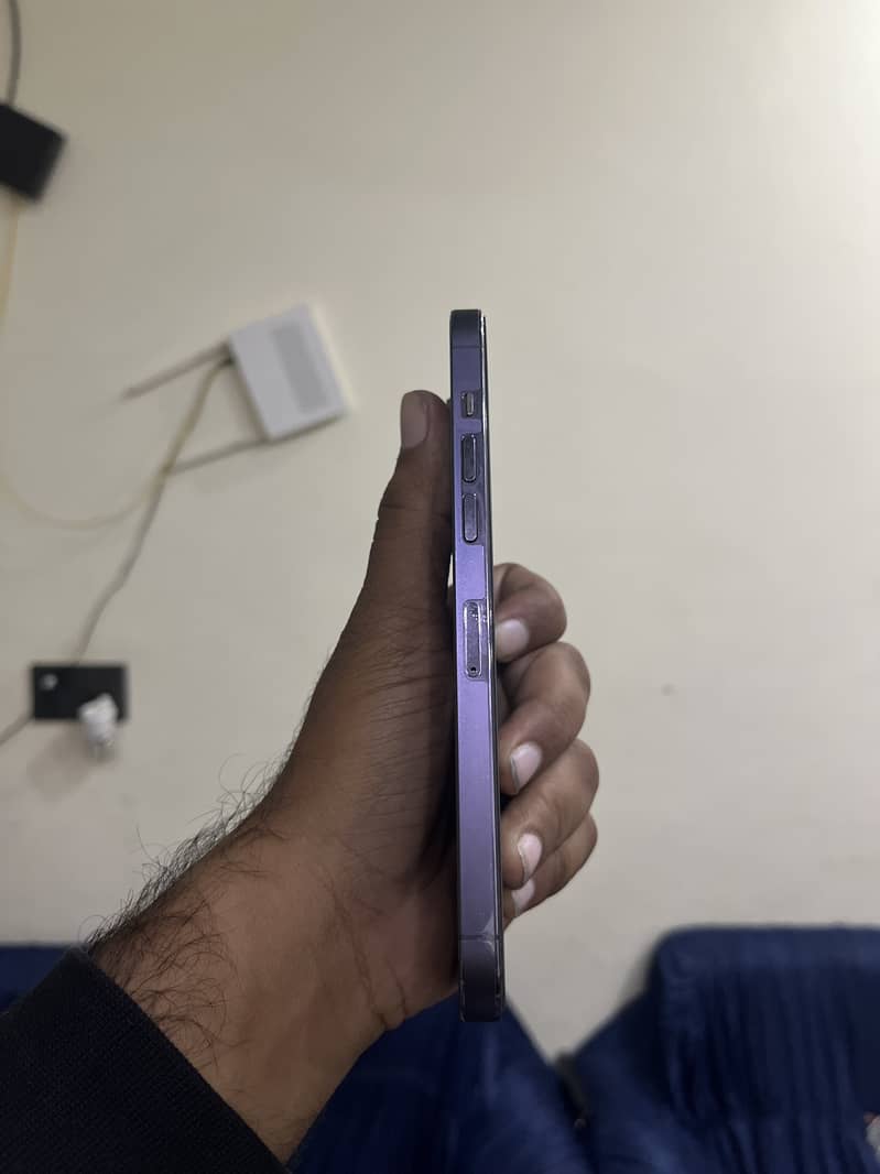 Apple iPhone 14 Pro Max 2