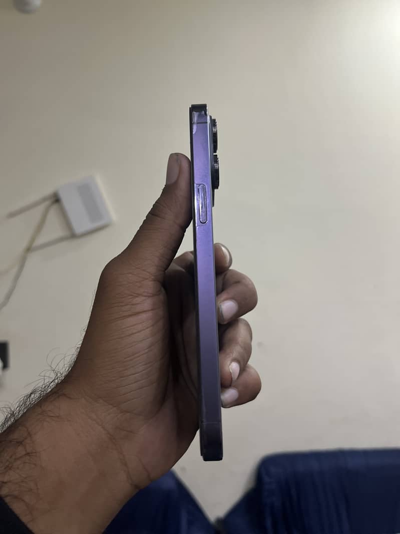 Apple iPhone 14 Pro Max 5