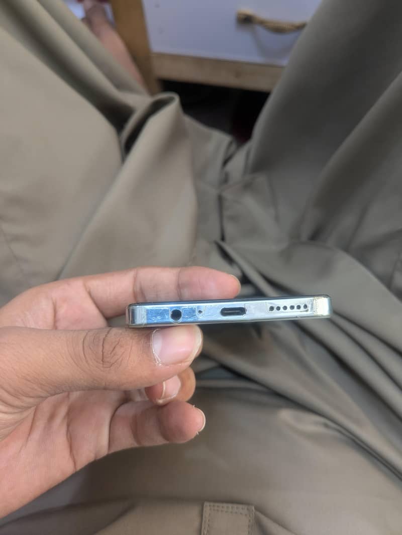 Tecno CAMON 20 Pro 2