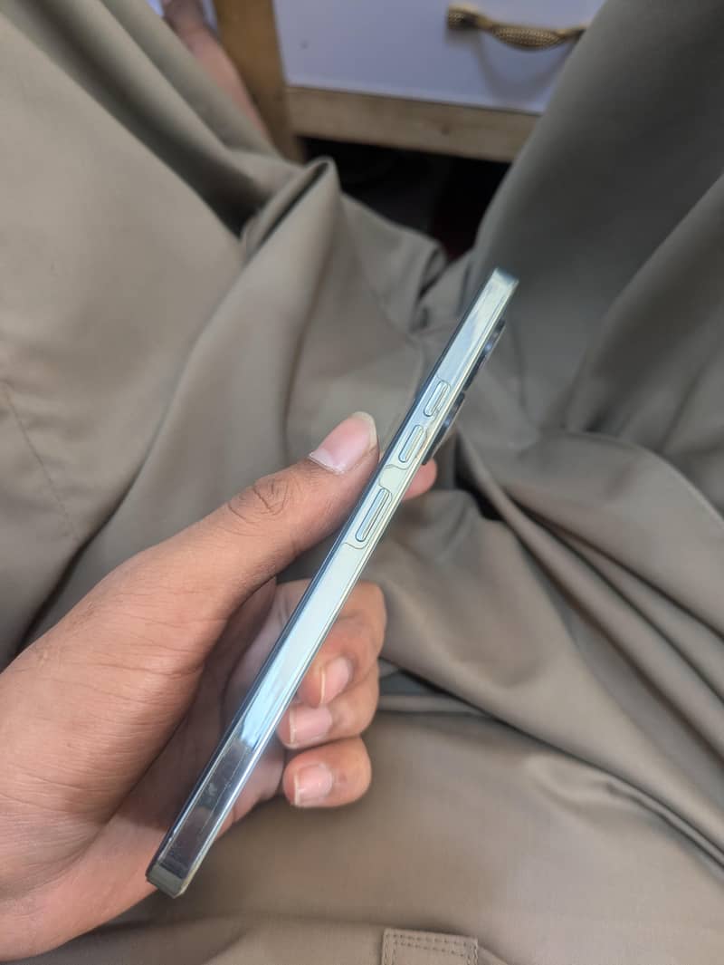 Tecno CAMON 20 Pro 3