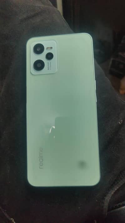 Realme C35