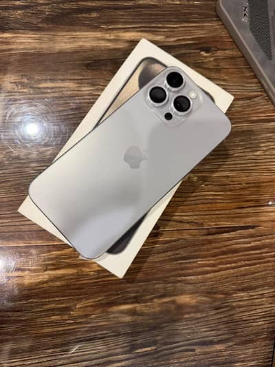 Apple iPhone 15 Pro Max