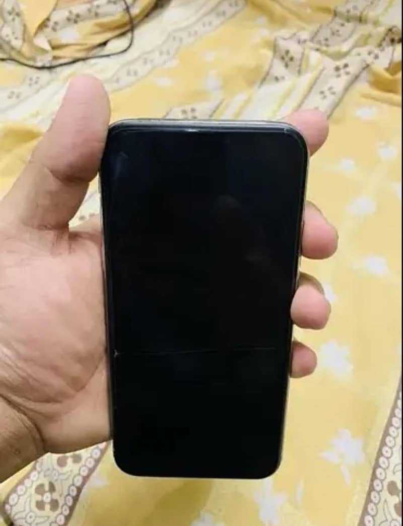 Apple iPhone X 4