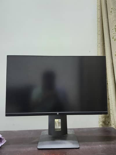 HP 27 inch LCD