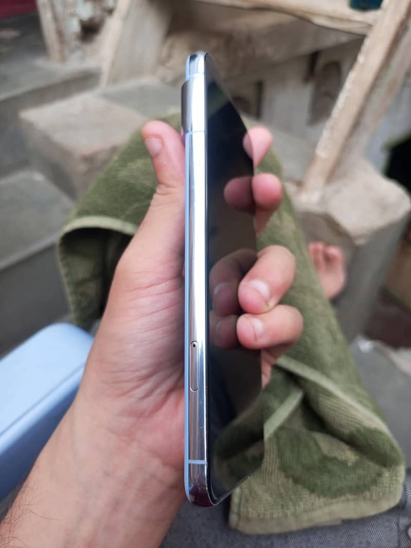 Google Pixel 8 Pro 5
