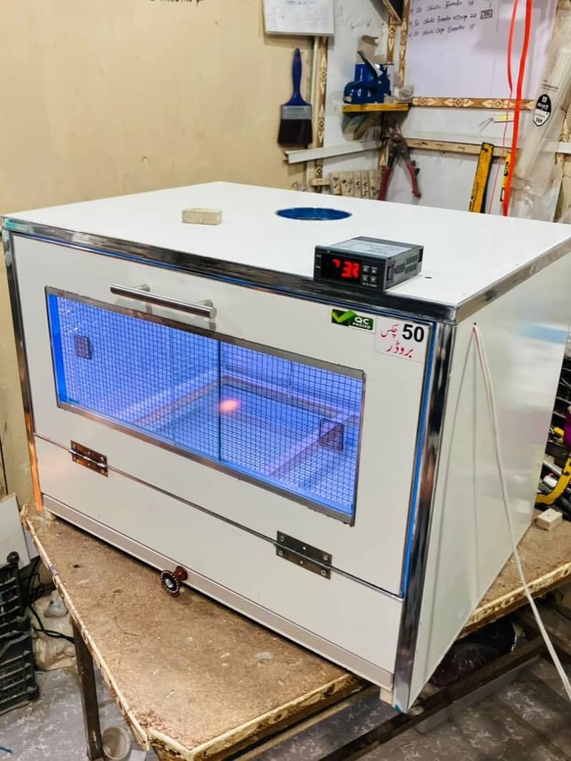 Brooder / chicks brooder  / chicks machine  / eggs incubator 0