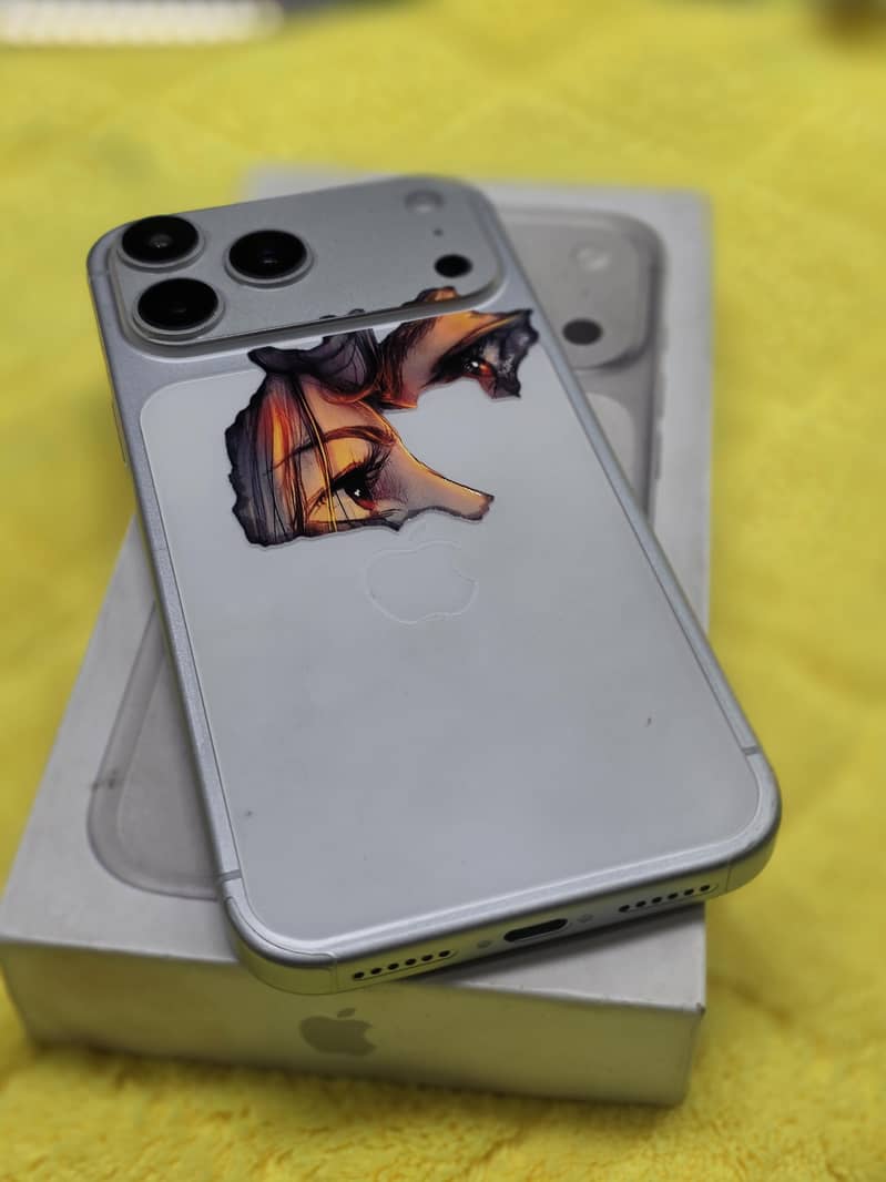 Apple iPhone 17 Pro Max 3